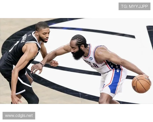 恩比德统领费城76人鏖战布鲁克林篮网上演东部劲旅巅峰对决