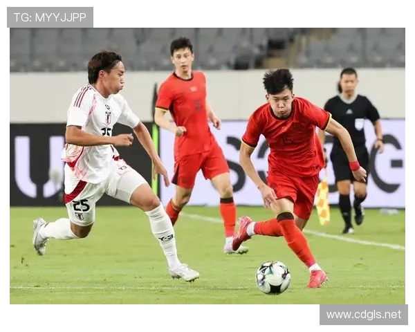 东亚杯精彩对决中国队迎战日本队直播盛况全程回顾